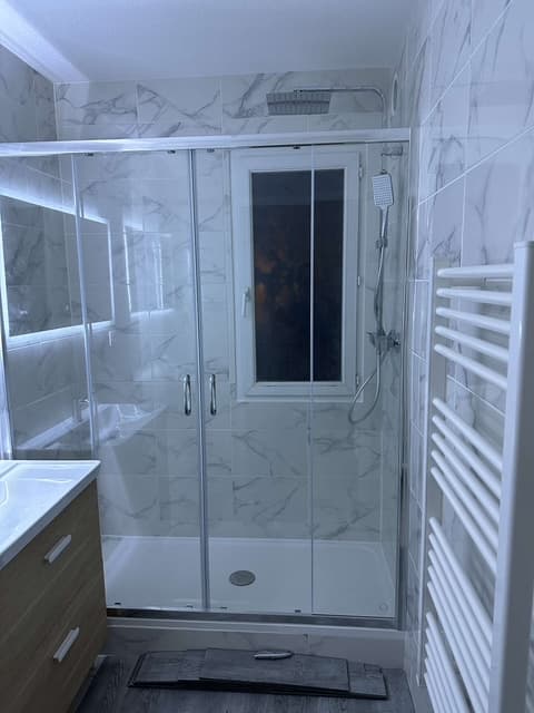 Salle de Bain Douche Confort - Toulouse — Salle de Bain à Toulouse